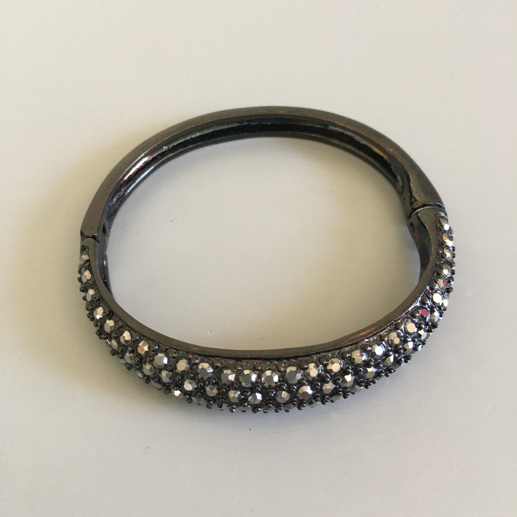 Express Pave Black Cz Bracelet 9$